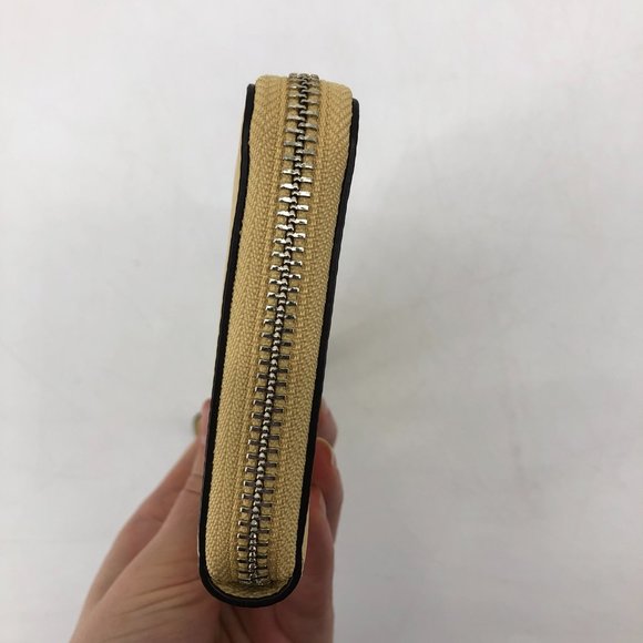 Coach Accordion zip crossgrain leather wallet Vanilla silver - Picture 7 of 16